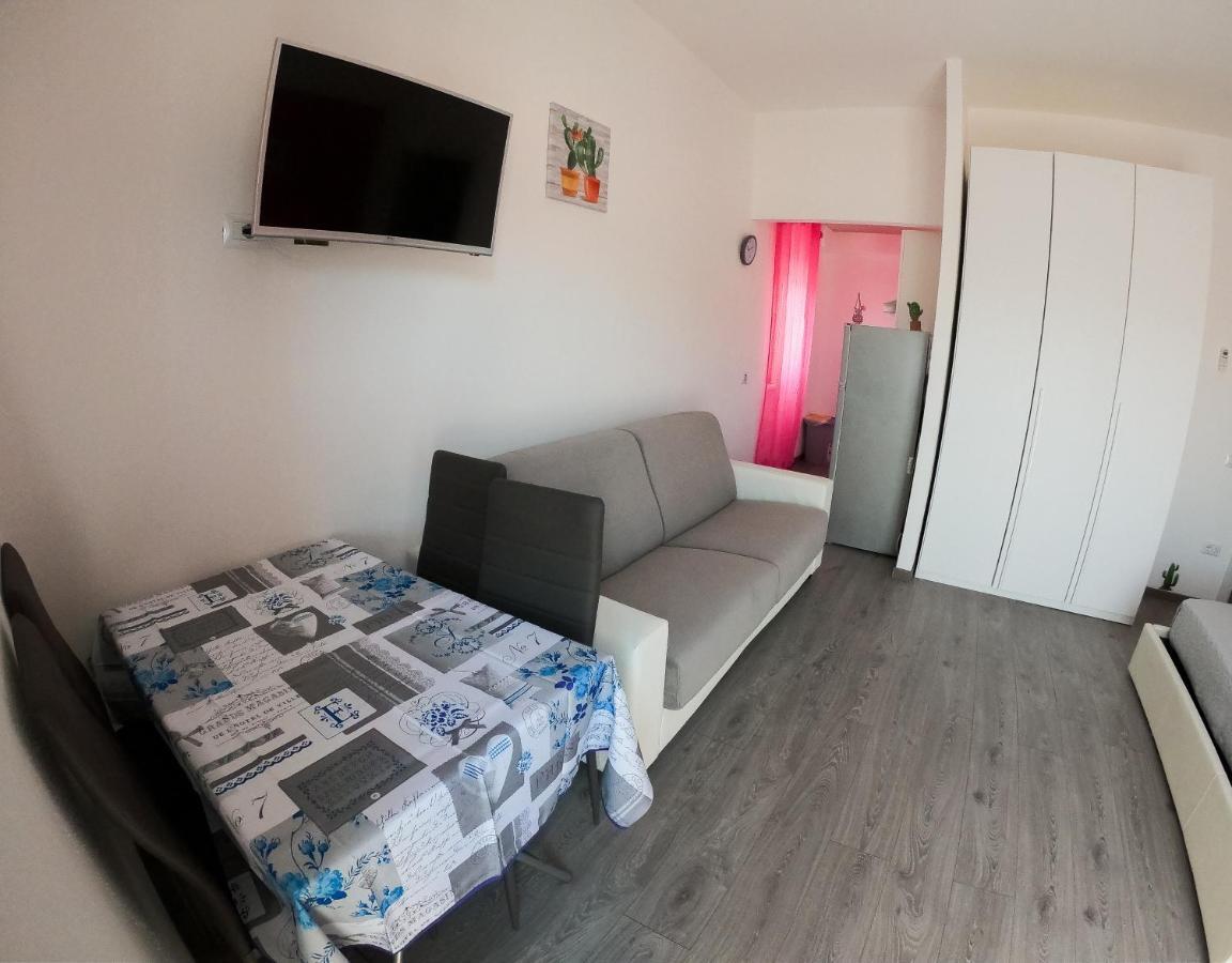 Cactus House Apartment Olbia Bagian luar foto