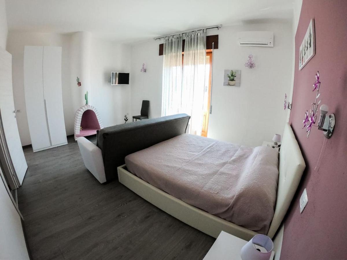 Cactus House Apartment Olbia Bagian luar foto
