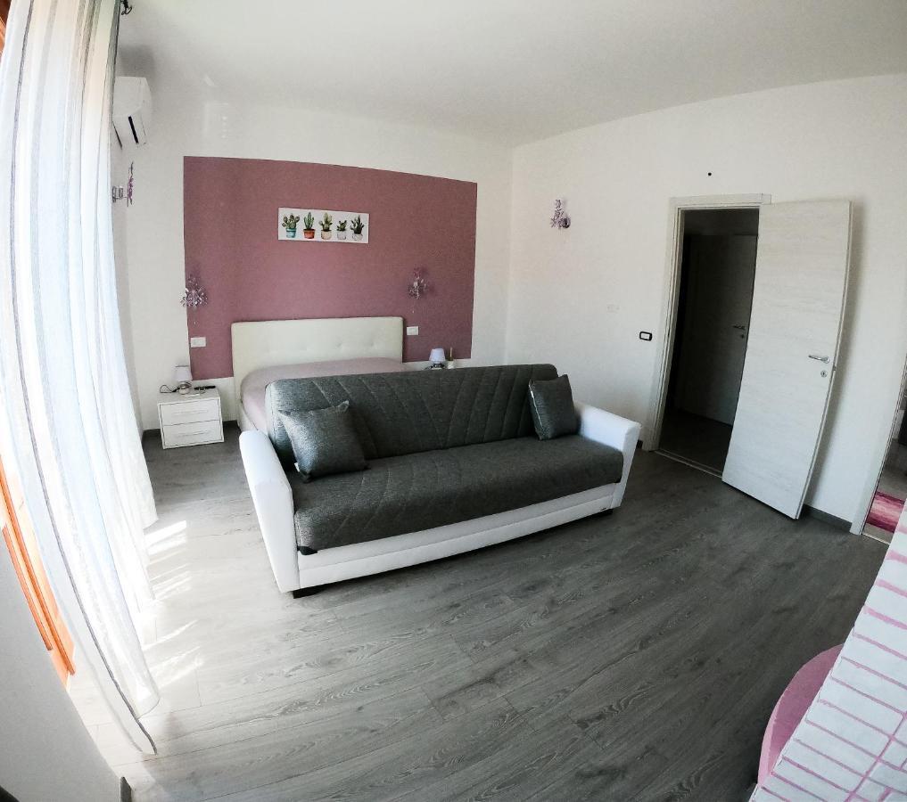 Cactus House Apartment Olbia Bagian luar foto